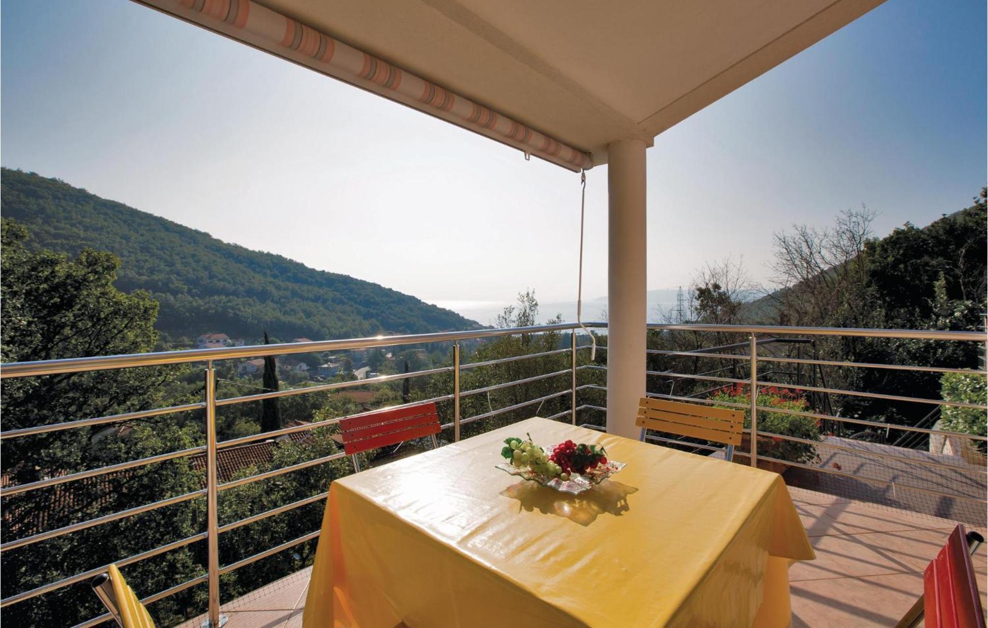 1 Bedroom Stunning Apartment In Moscenicka Draga Exterior photo