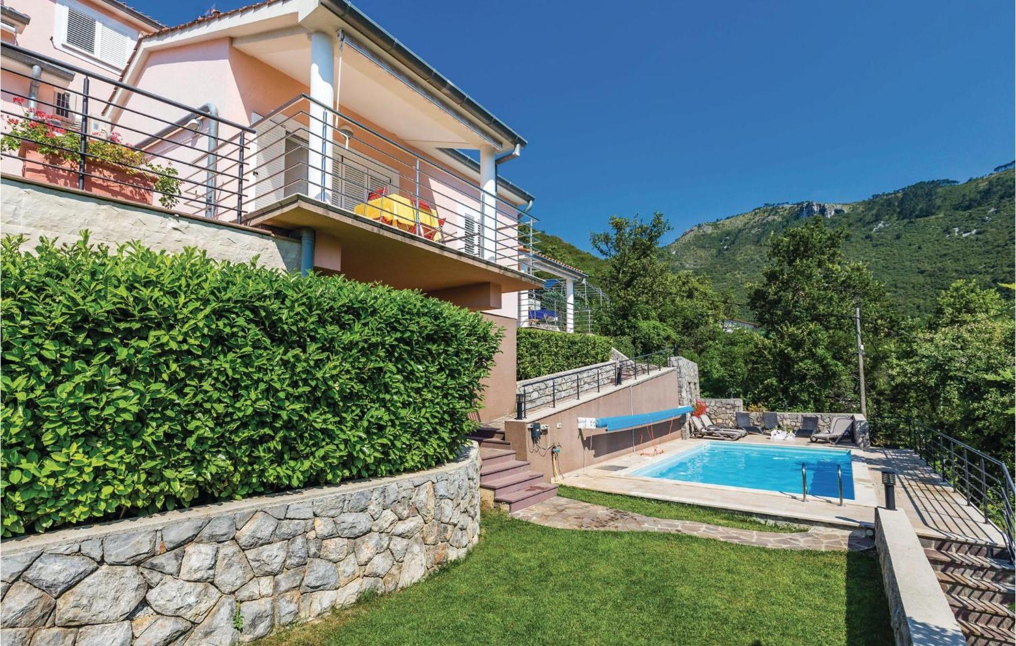 1 Bedroom Stunning Apartment In Moscenicka Draga Exterior photo