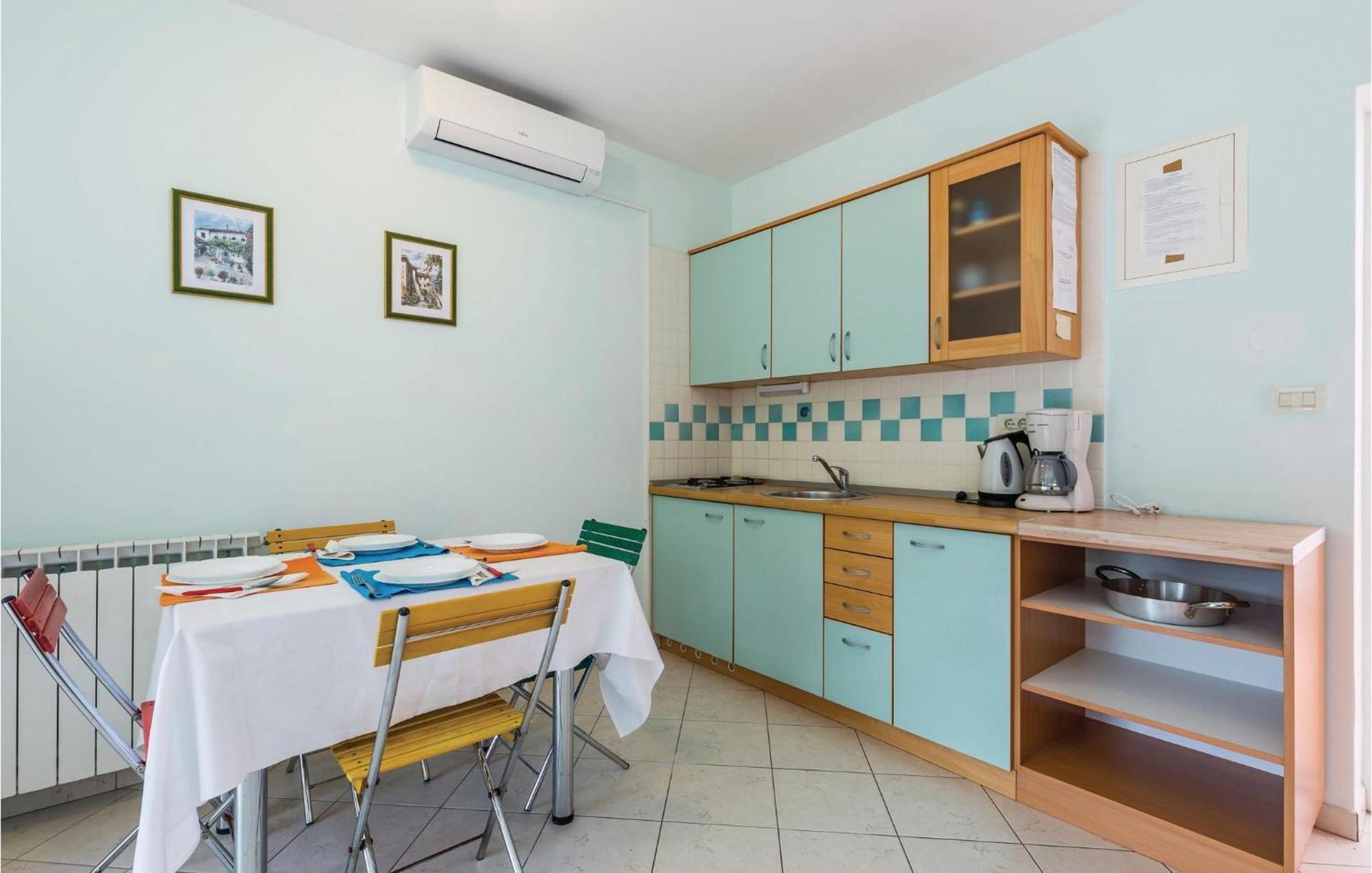 1 Bedroom Stunning Apartment In Moscenicka Draga Exterior photo