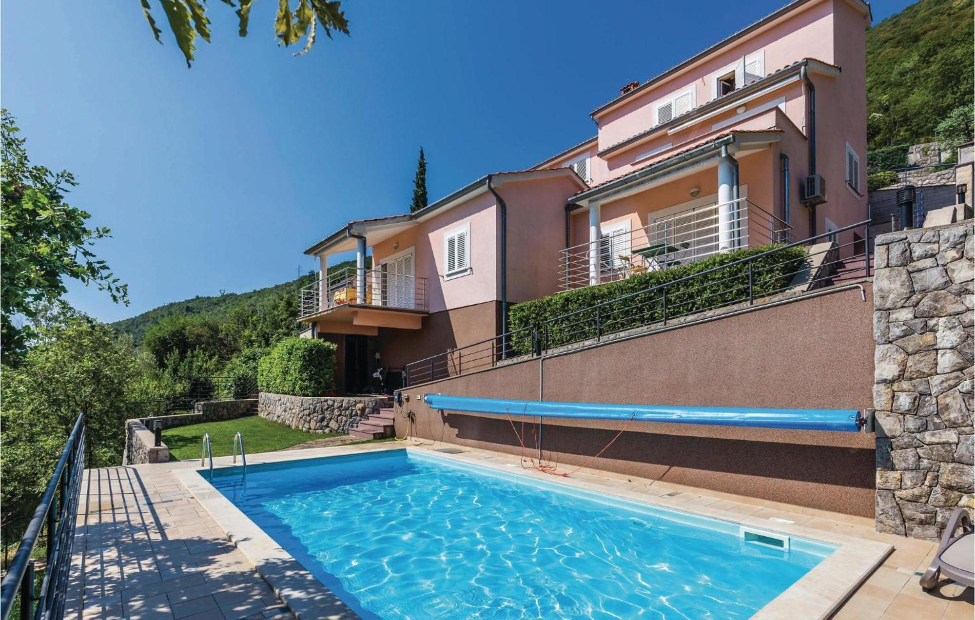 1 Bedroom Stunning Apartment In Moscenicka Draga Exterior photo